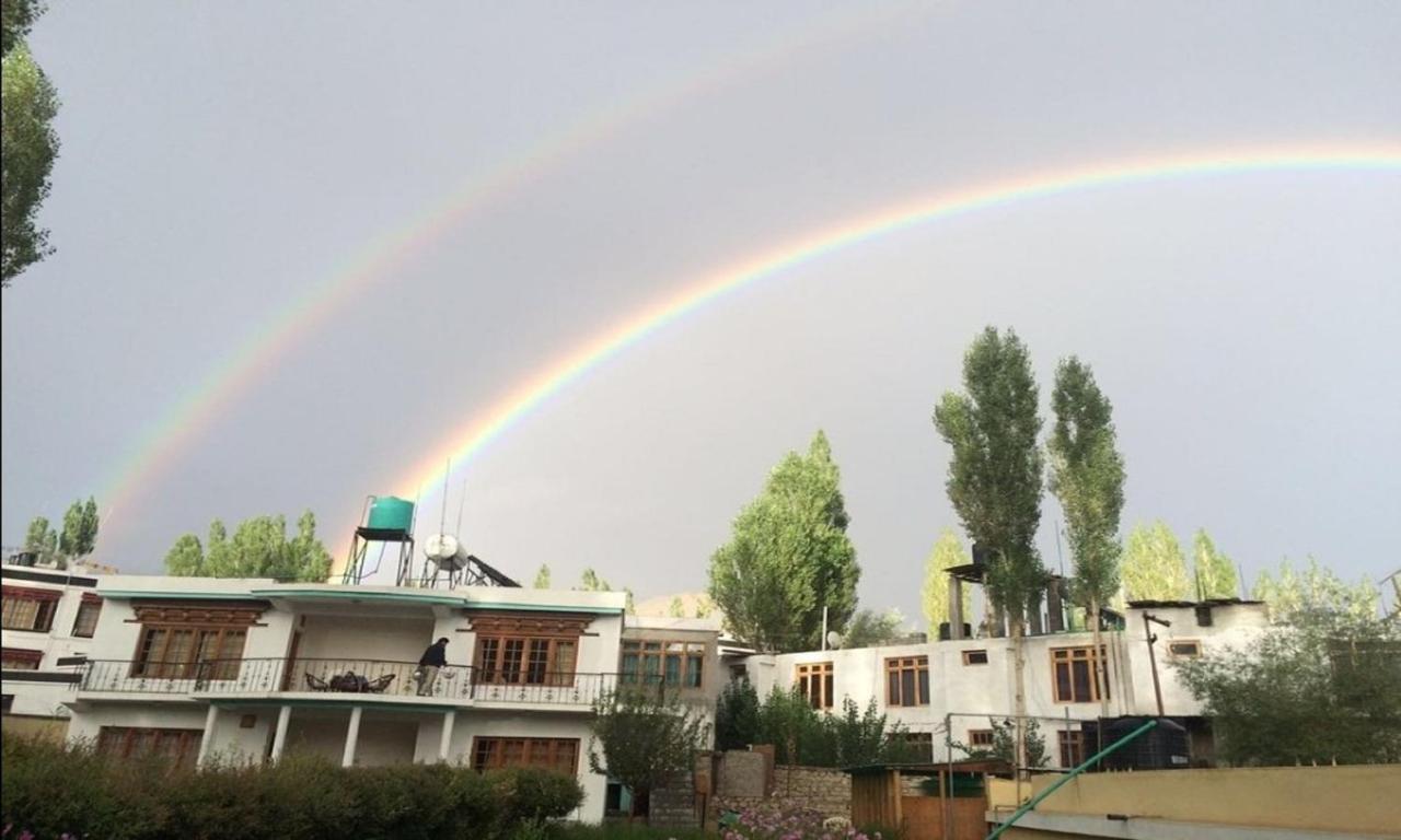 Royal Heritage Resort Leh Eksteriør bilde