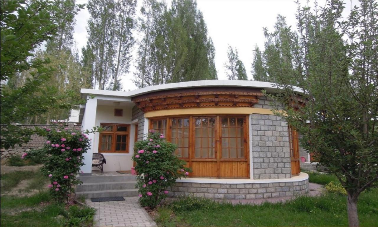 Royal Heritage Resort Leh Eksteriør bilde